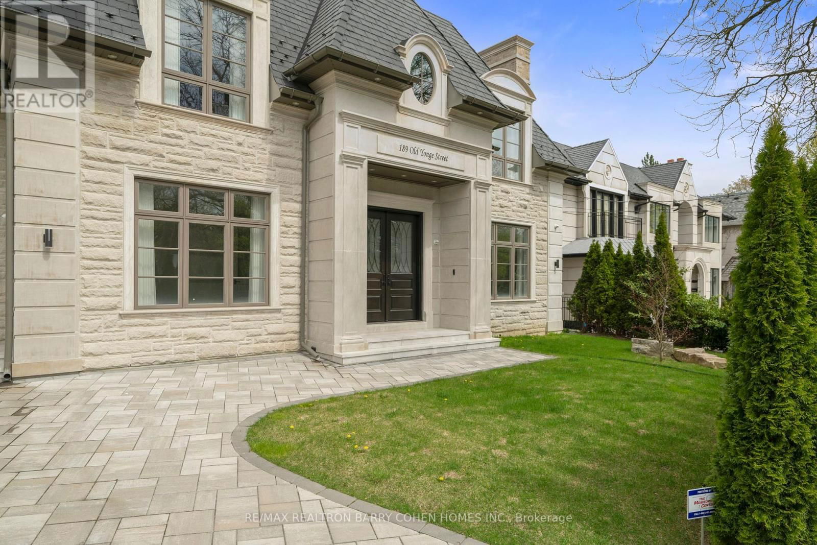 189 OLD YONGE STREET Image 2