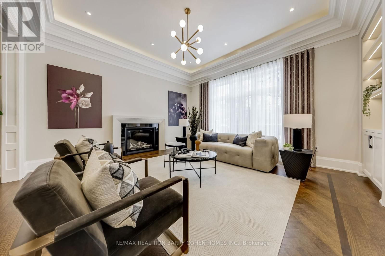 189 OLD YONGE STREET Image 6