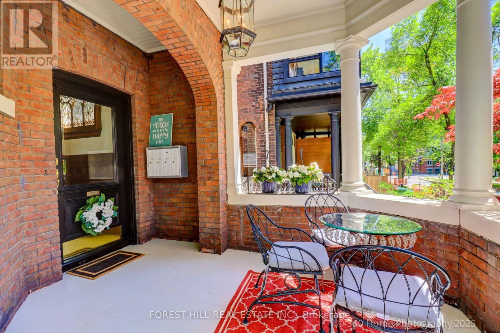 379 HURON STREET Image 4