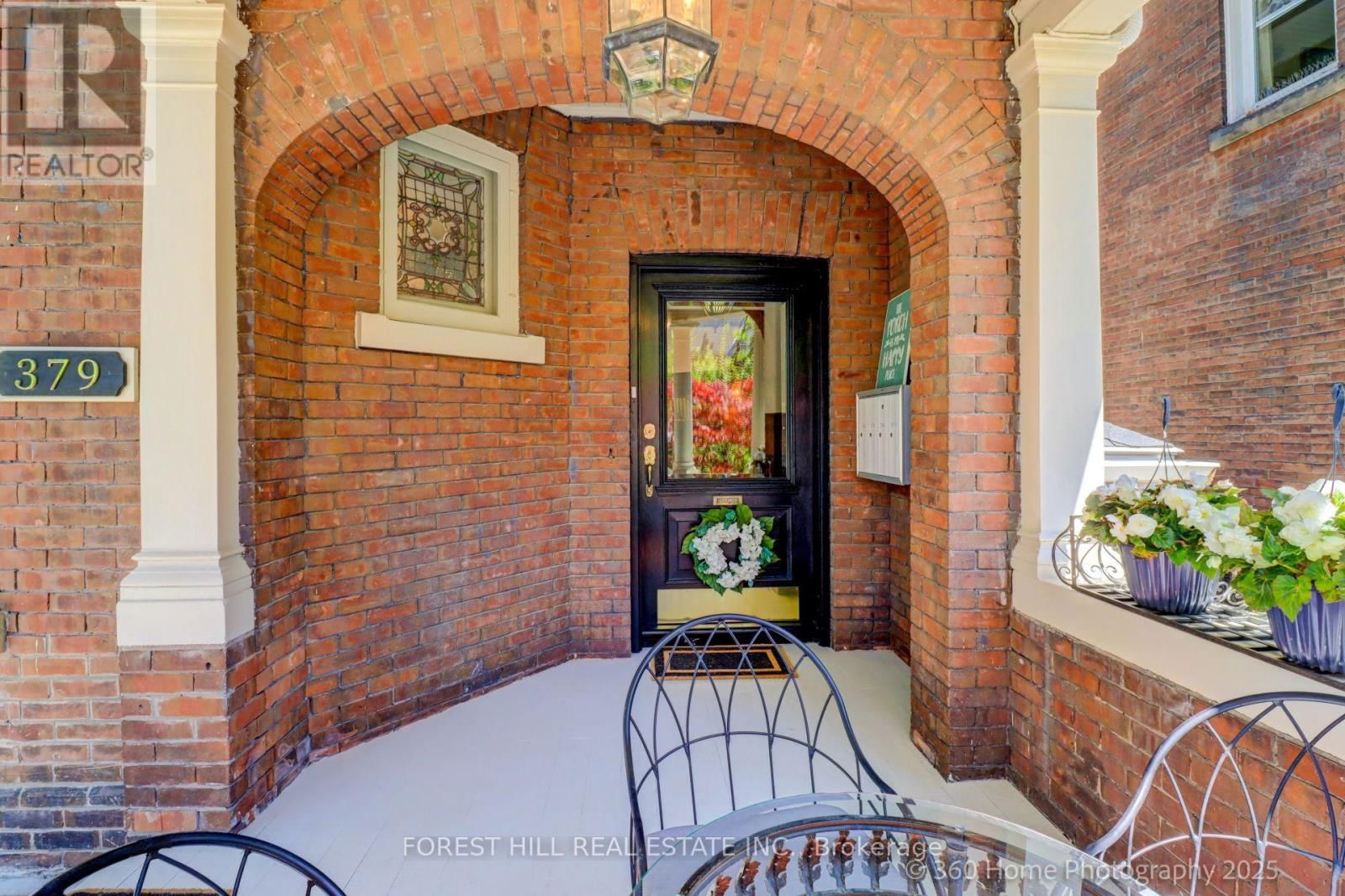 379 HURON STREET Image 5