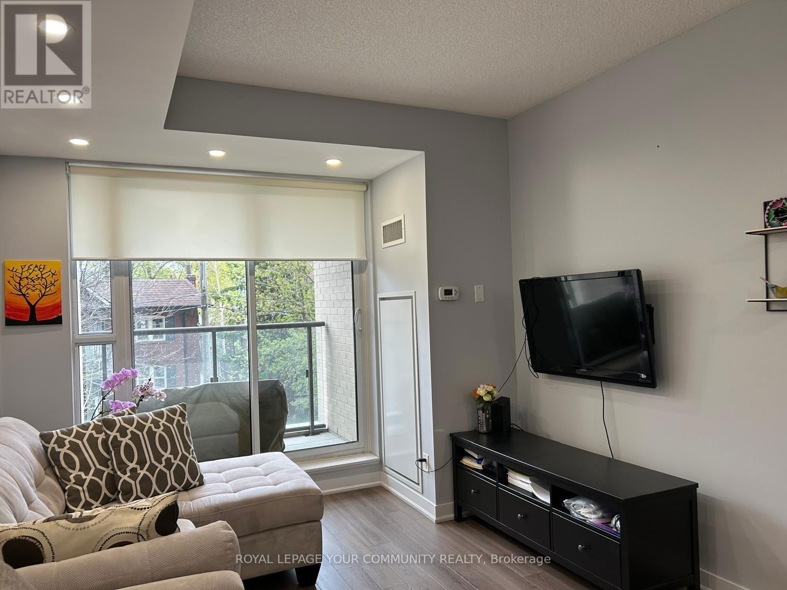 202 - 60 BERWICK AVENUE Image 9