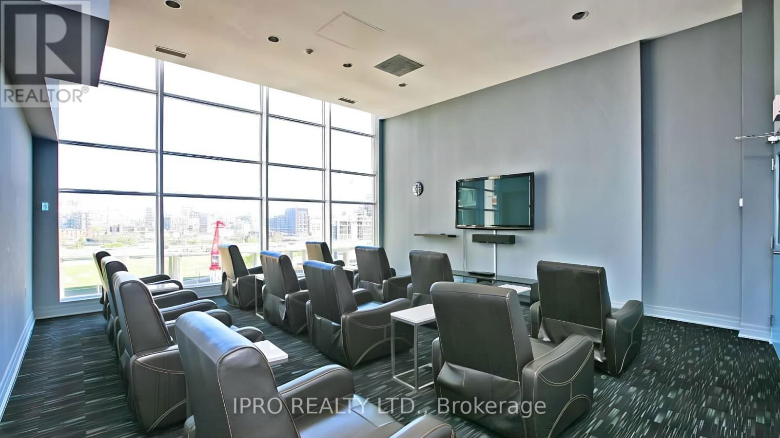 2707 - 628 FLEET STREET Image 40