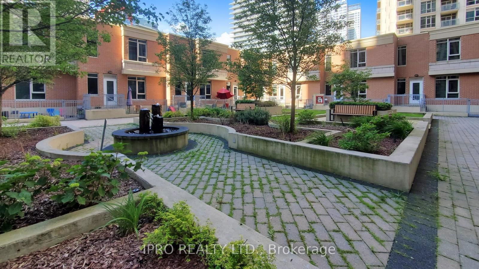 2707 - 628 FLEET STREET Image 47