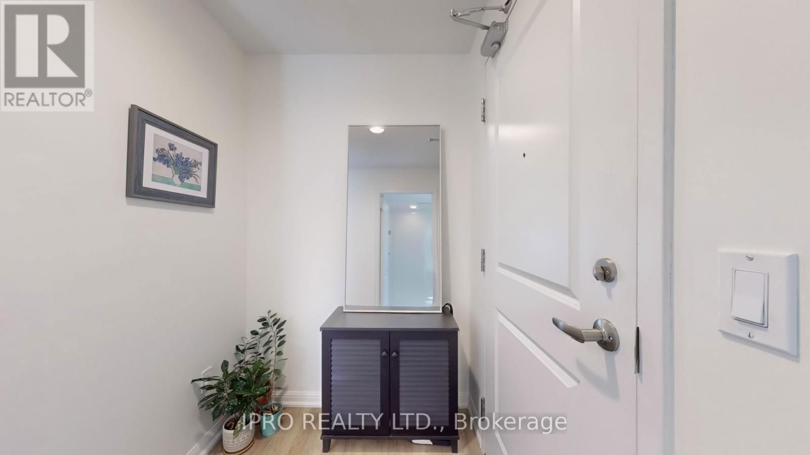 2707 - 628 FLEET STREET Image 5