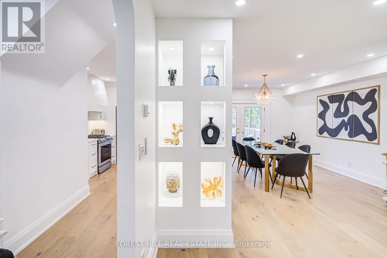 29 BURNABY BOULEVARD Image 6
