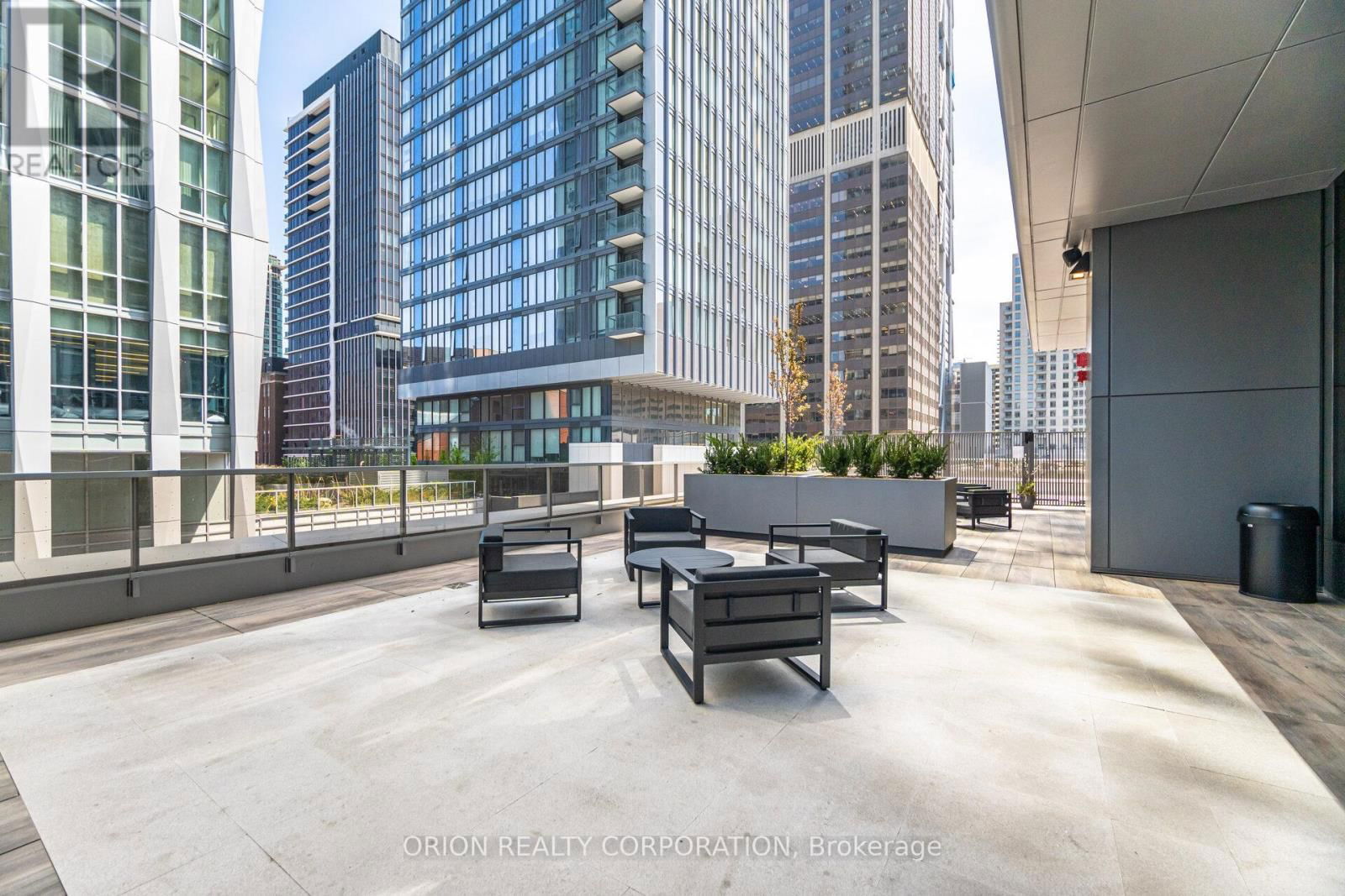 3204 - 11 YORKVILLE AVENUE Image 41