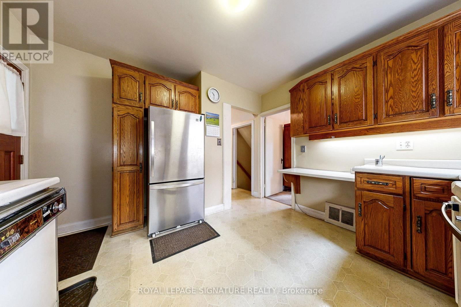 115 MCKEE AVENUE Image 12