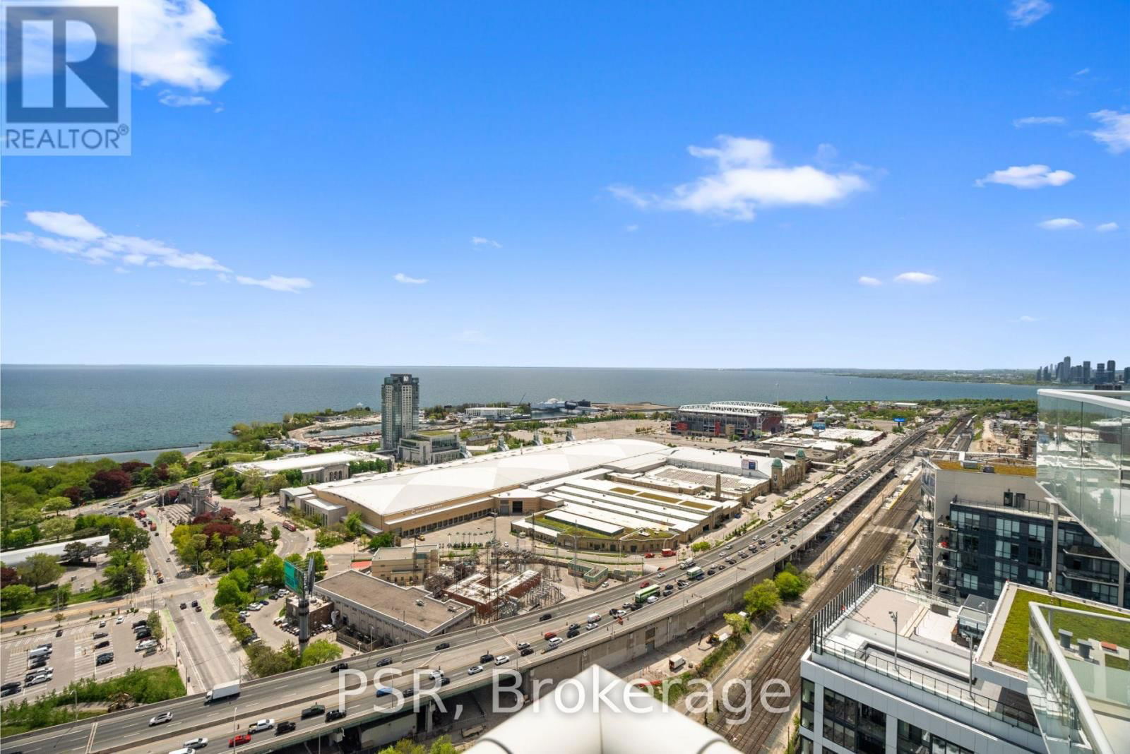 3303 - 25 ORDNANCE STREET Image 16