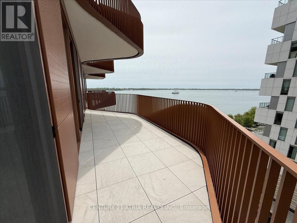 713 - 155 MERCHANTS WHARF Image 29