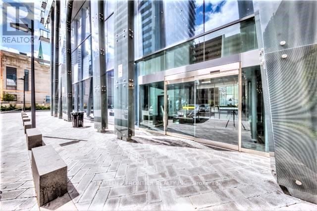 3311 - 65 ST MARY STREET Image 3