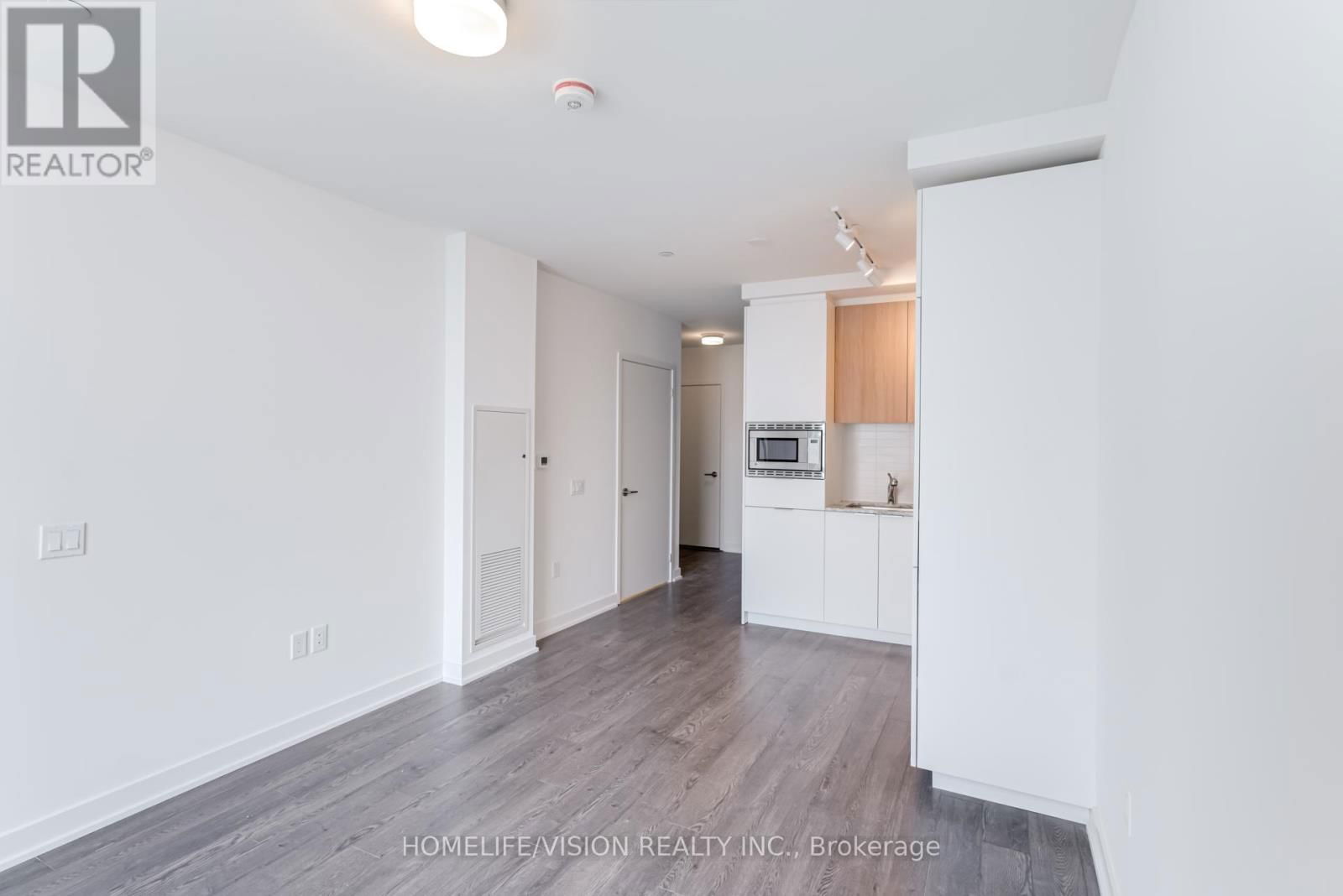 3212 - 50 O'NEILL ROAD Image 11