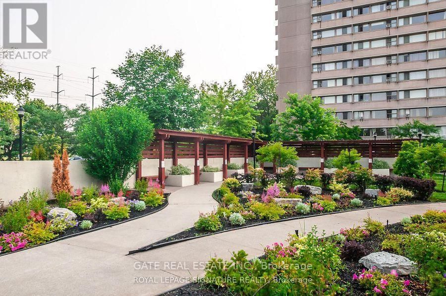 1601 - 725 DON MILLS ROAD Image 19