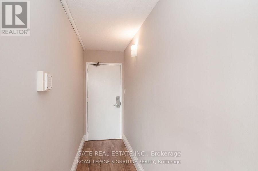 1601 - 725 DON MILLS ROAD Image 5