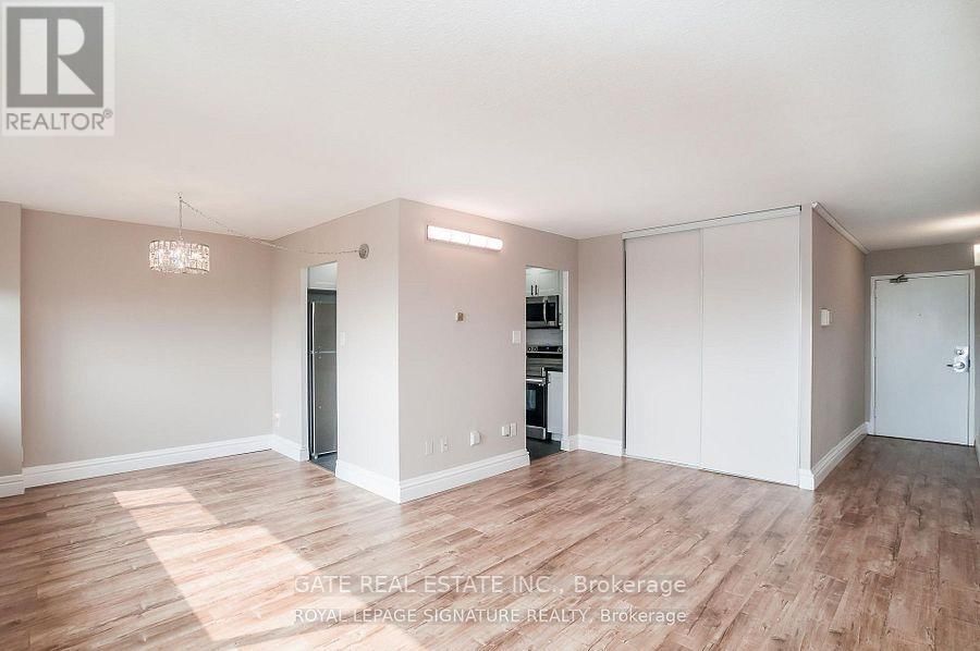 1601 - 725 DON MILLS ROAD Image 7