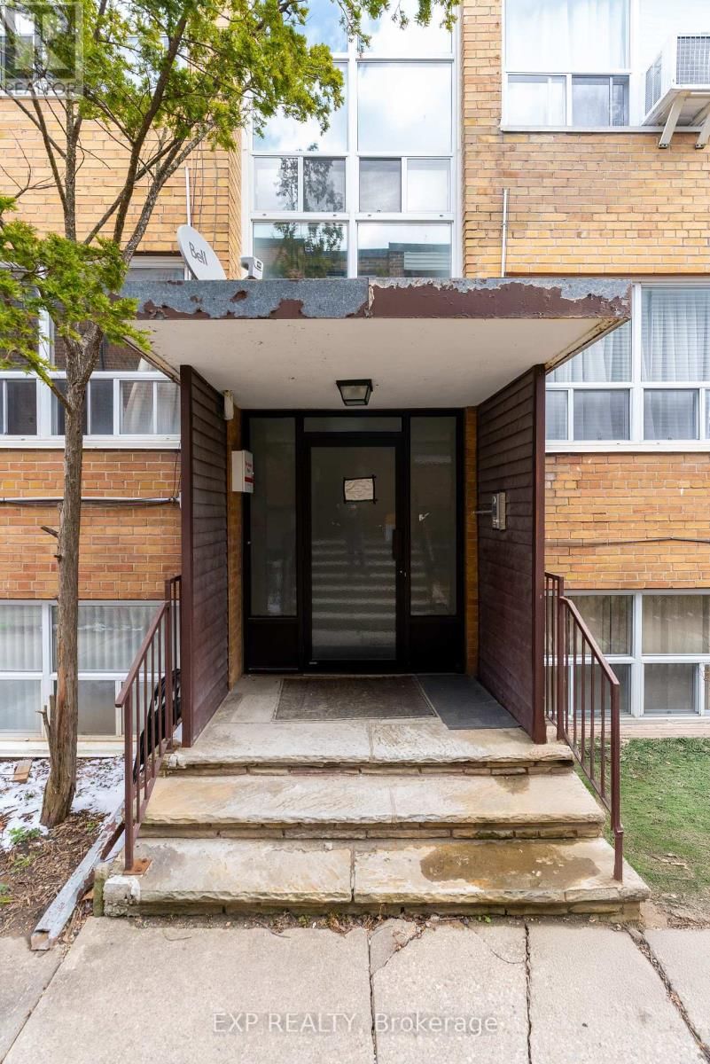 12 FRASERWOOD AVENUE Image 5