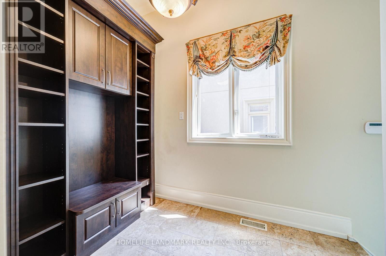 72 GORDON ROAD Image 18