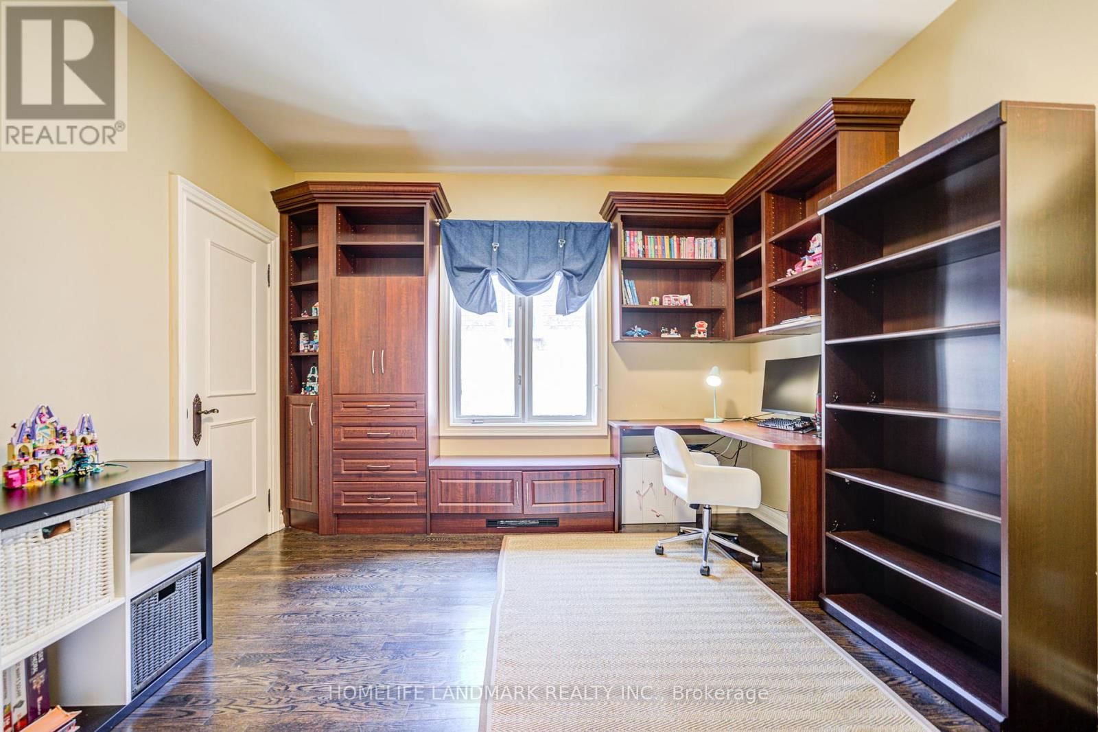 72 GORDON ROAD Image 29