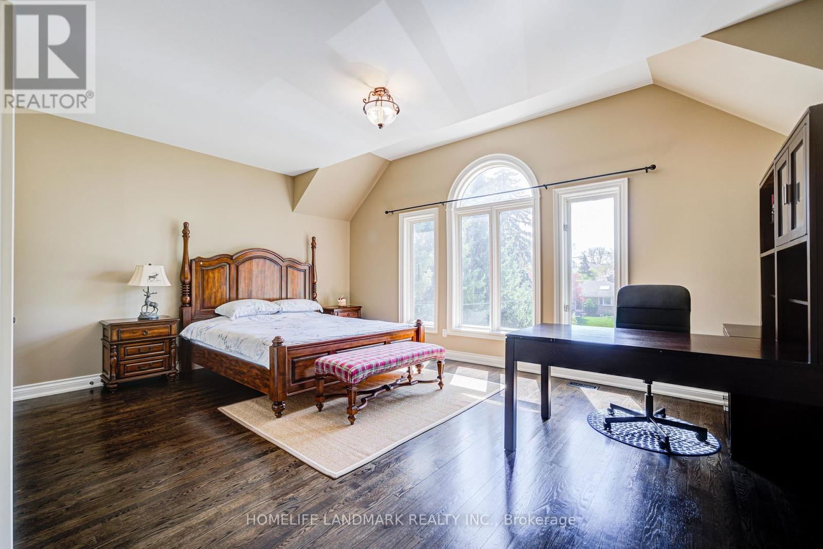 72 GORDON ROAD Image 33