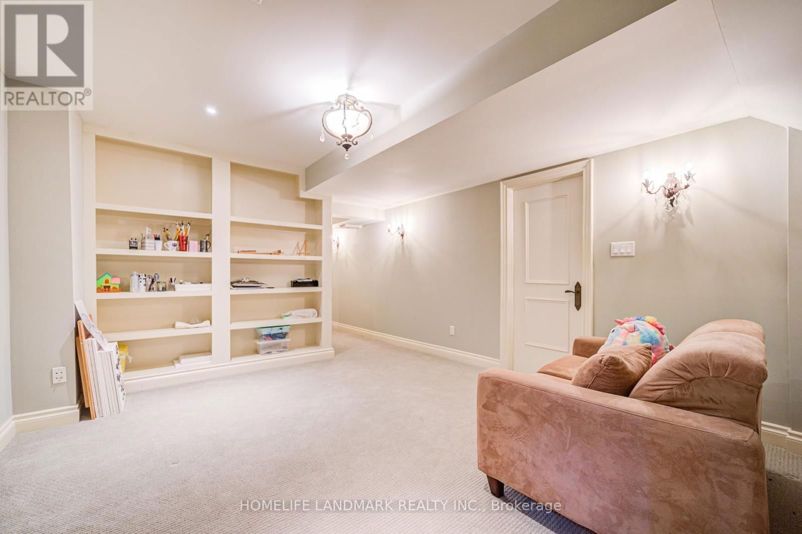 72 GORDON ROAD Image 43