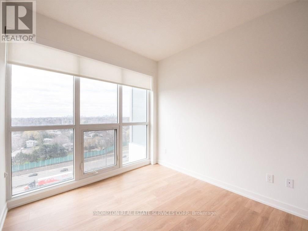 2210 - 115 MCMAHON DRIVE Image 8