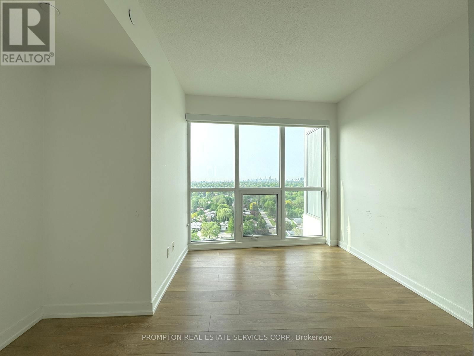2210 - 115 MCMAHON DRIVE Image 9