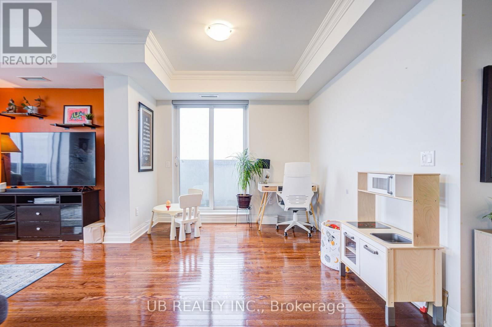 3201 - 35 BALMUTO STREET Image 24