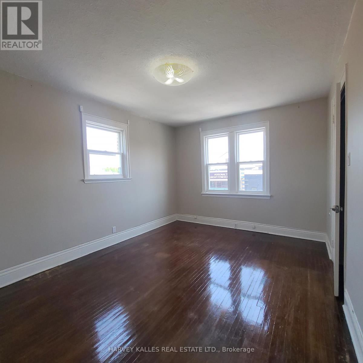 5 - 1 BROOKDALE AVENUE Image 15