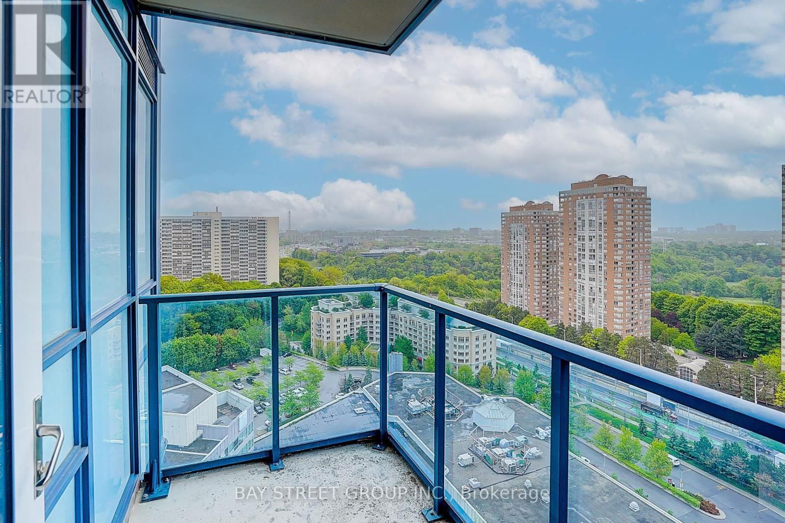 1802 - 181 WYNFORD DRIVE Image 20