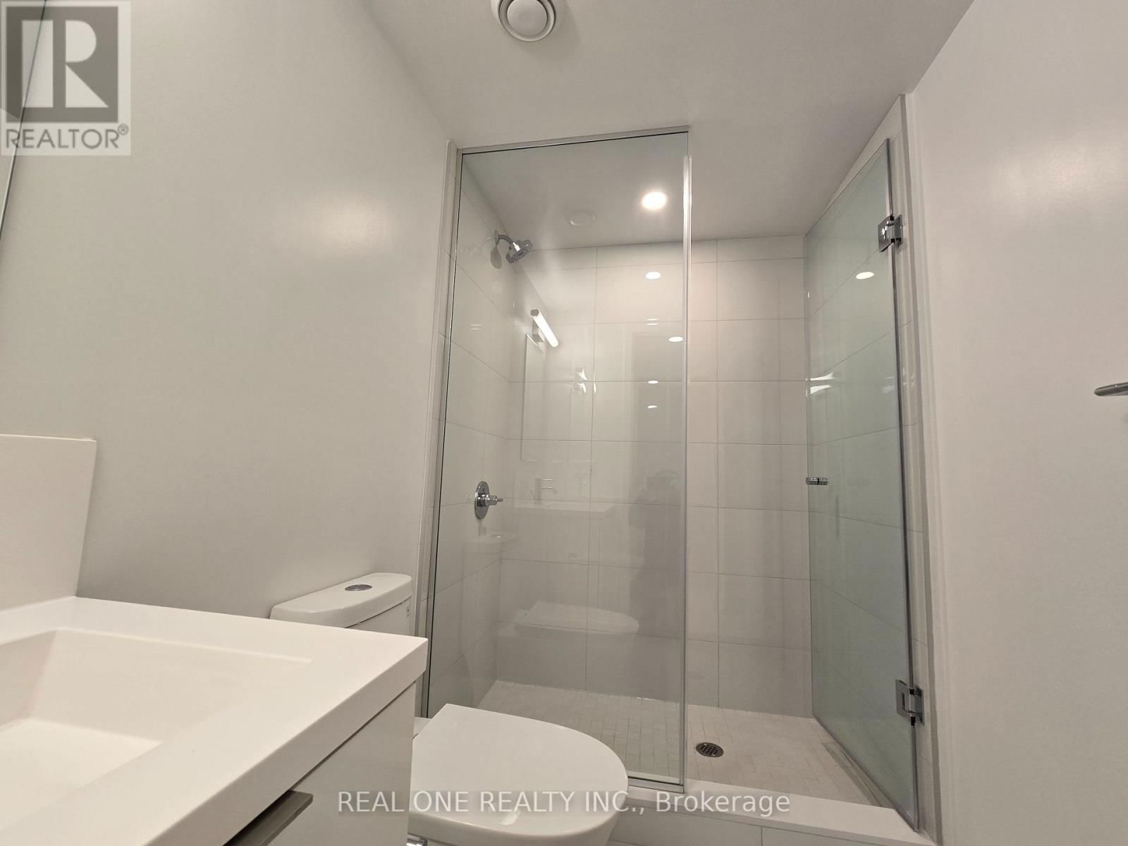 312 - 121 ST. PATRICK STREET Image 13