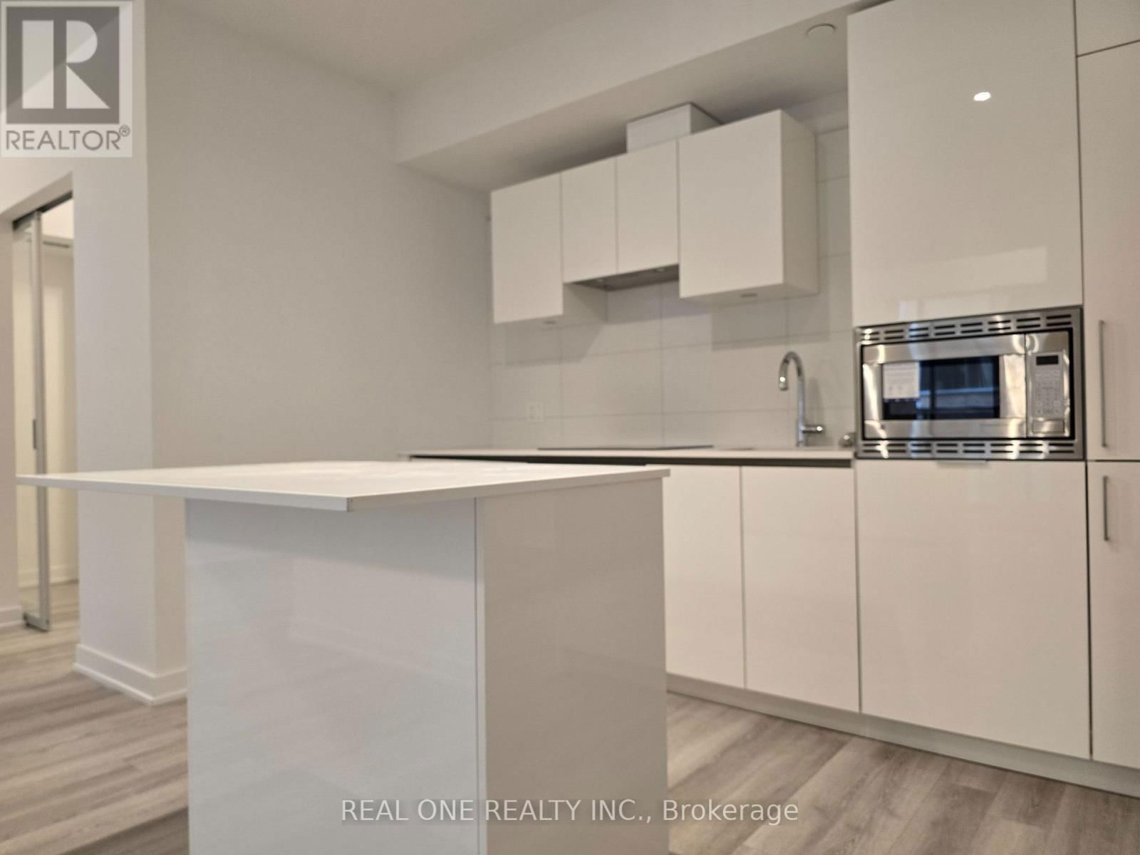 312 - 121 ST. PATRICK STREET Image 3