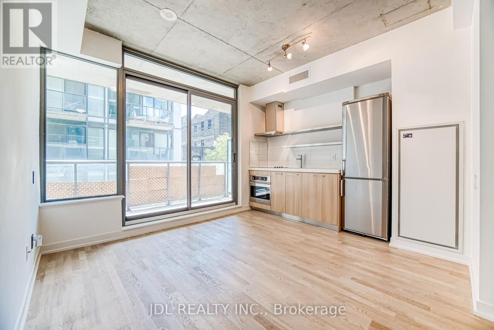 338 - 461 ADELAIDE STREET WEST Image 7
