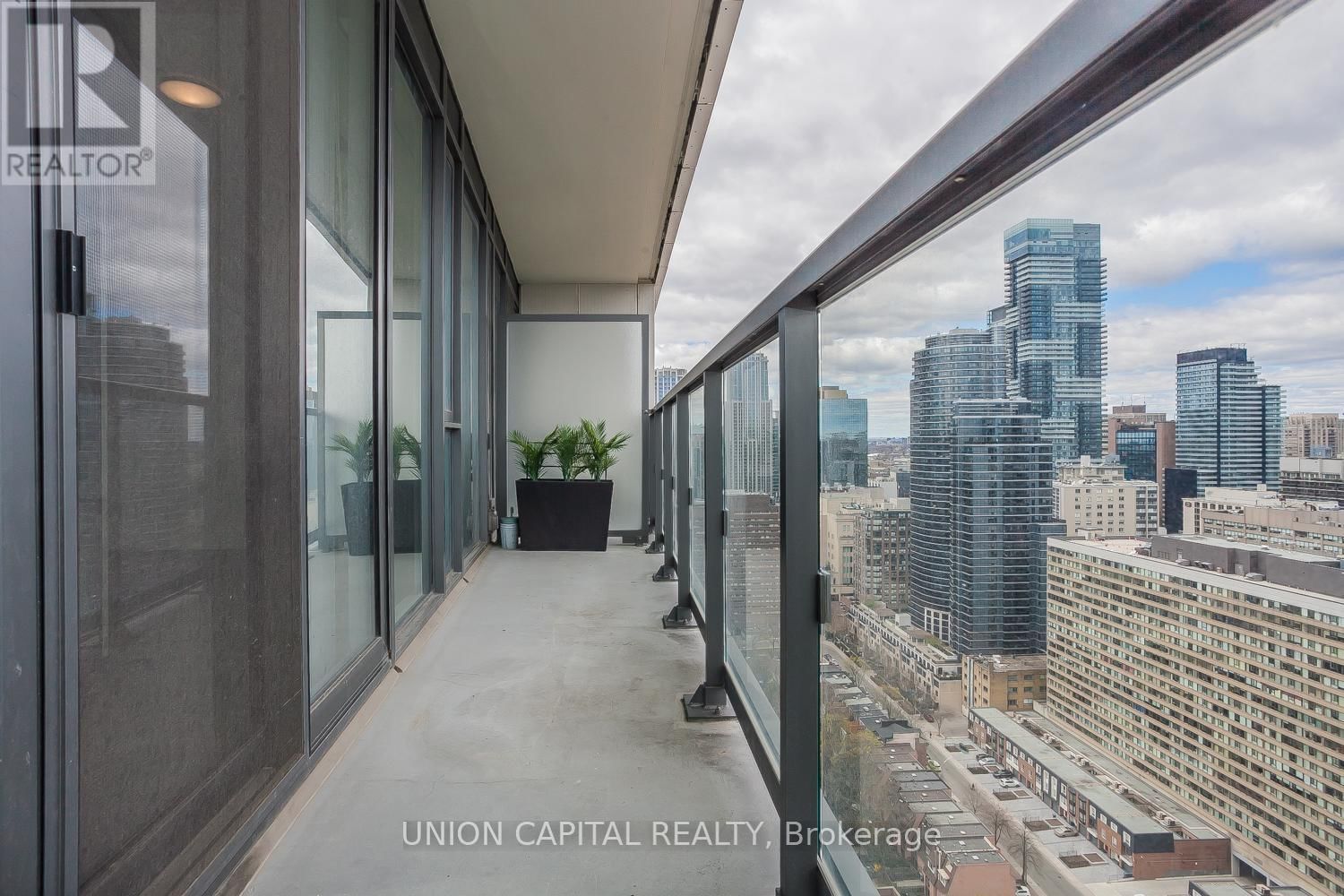 3003 - 89 MCGILL STREET Image 16