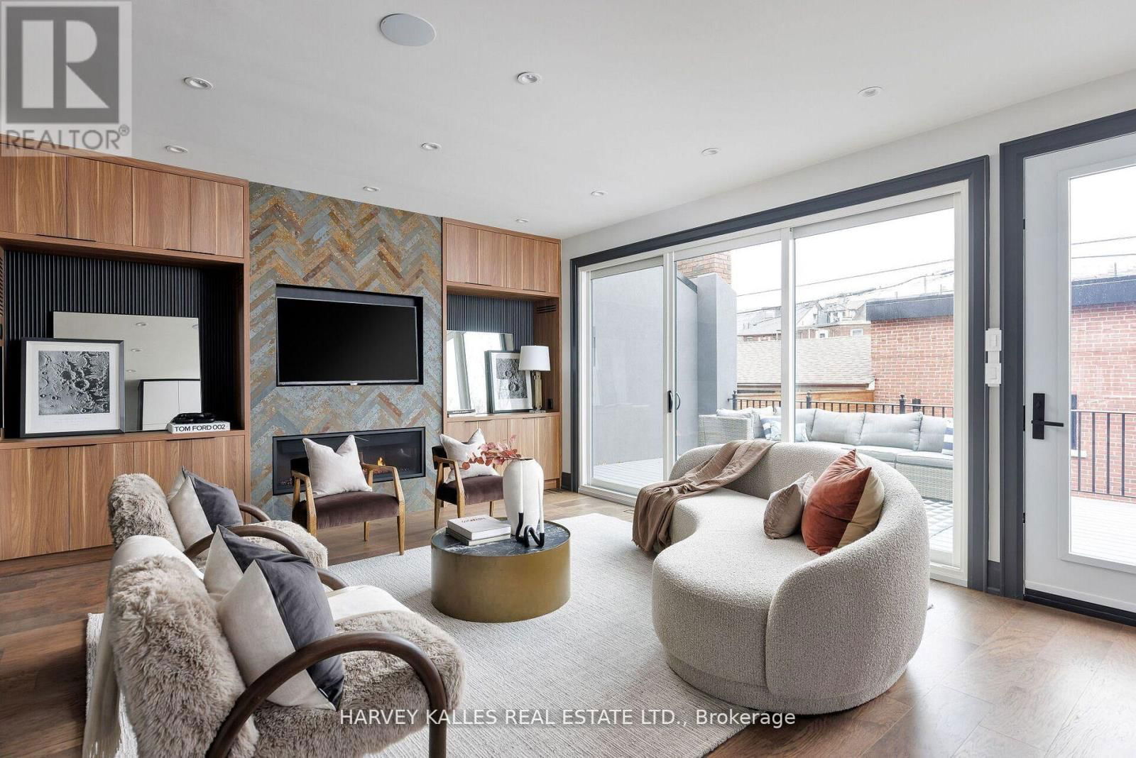 498 ROXTON ROAD Image 16