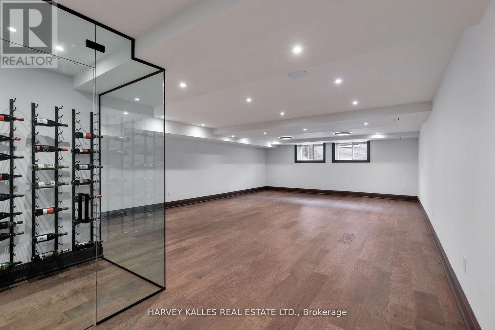 498 ROXTON ROAD Image 41
