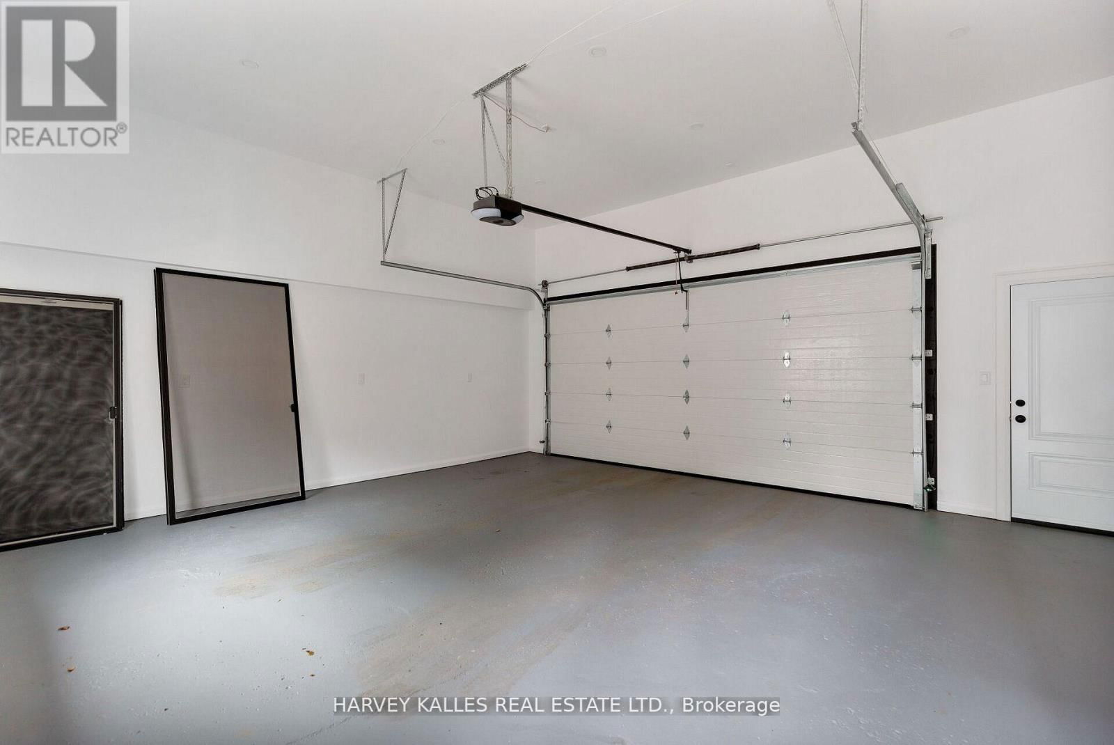 498 ROXTON ROAD Image 45