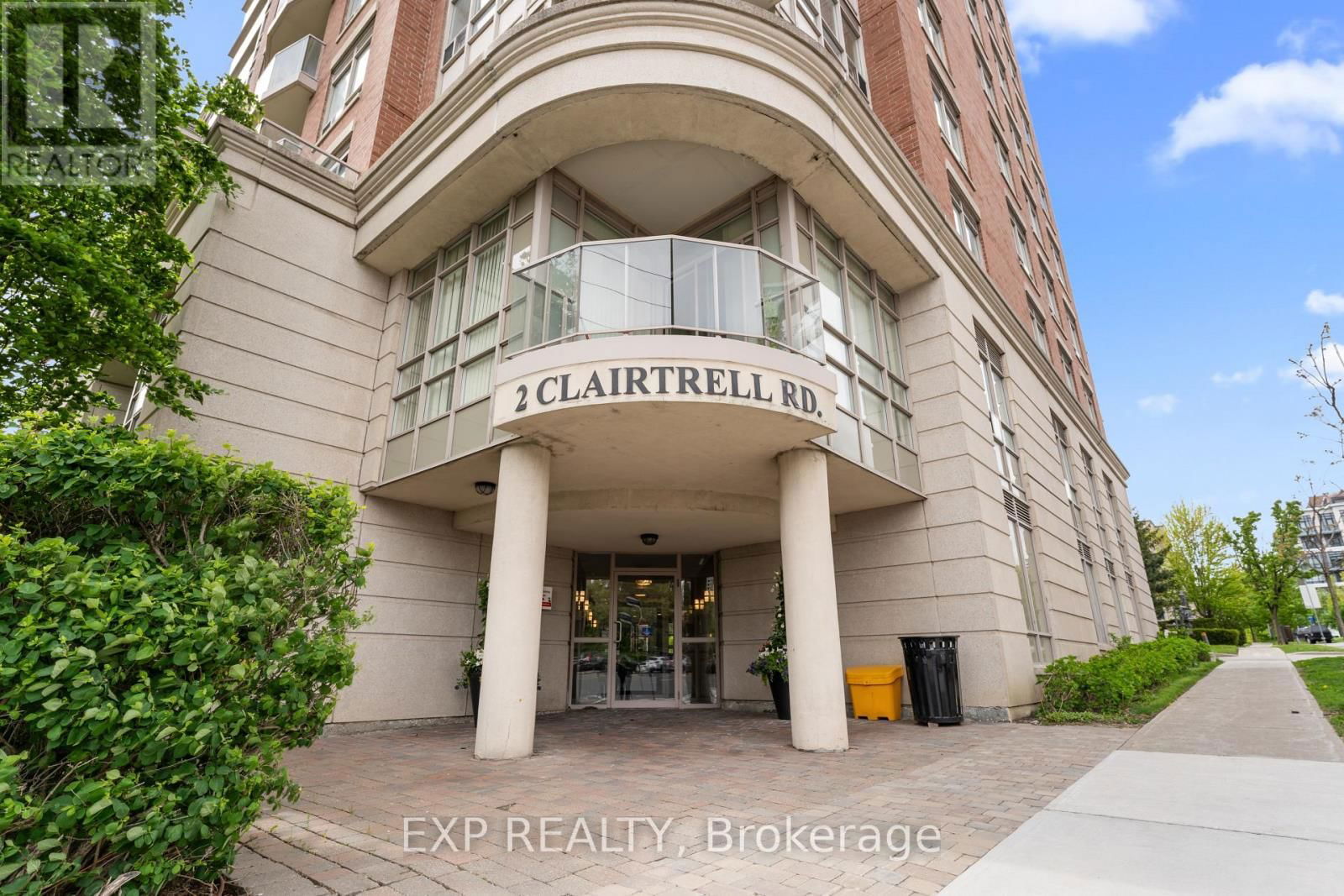 1109 - 2 CLAIRTRELL ROAD Image 2