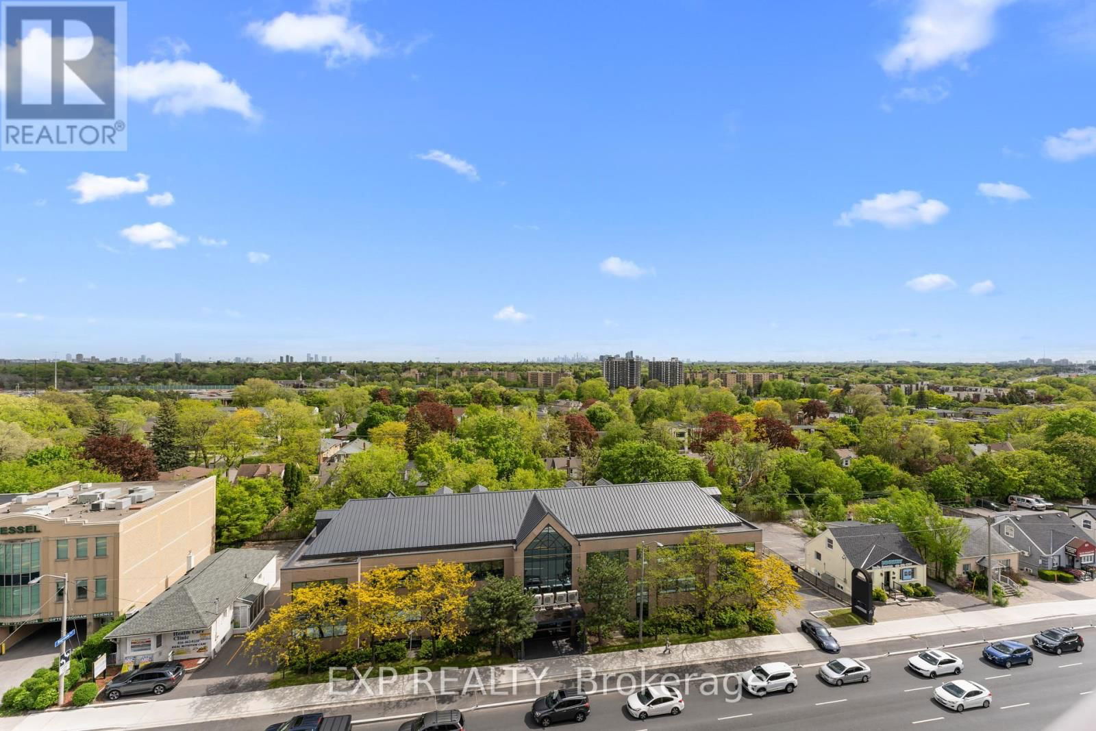 1109 - 2 CLAIRTRELL ROAD Image 20