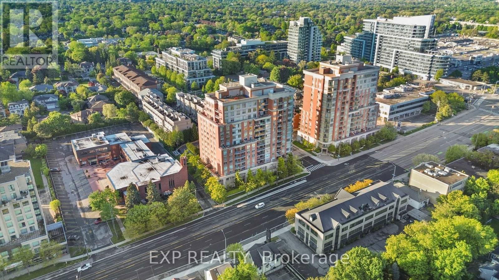 1109 - 2 CLAIRTRELL ROAD Image 24