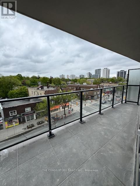 504 - 8 MANOR ROAD WEST Image 20