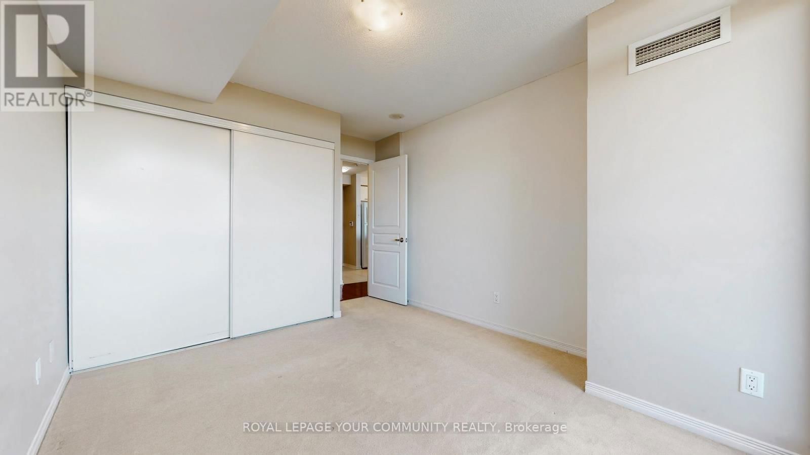 1206 - 509 BEECROFT ROAD Image 13