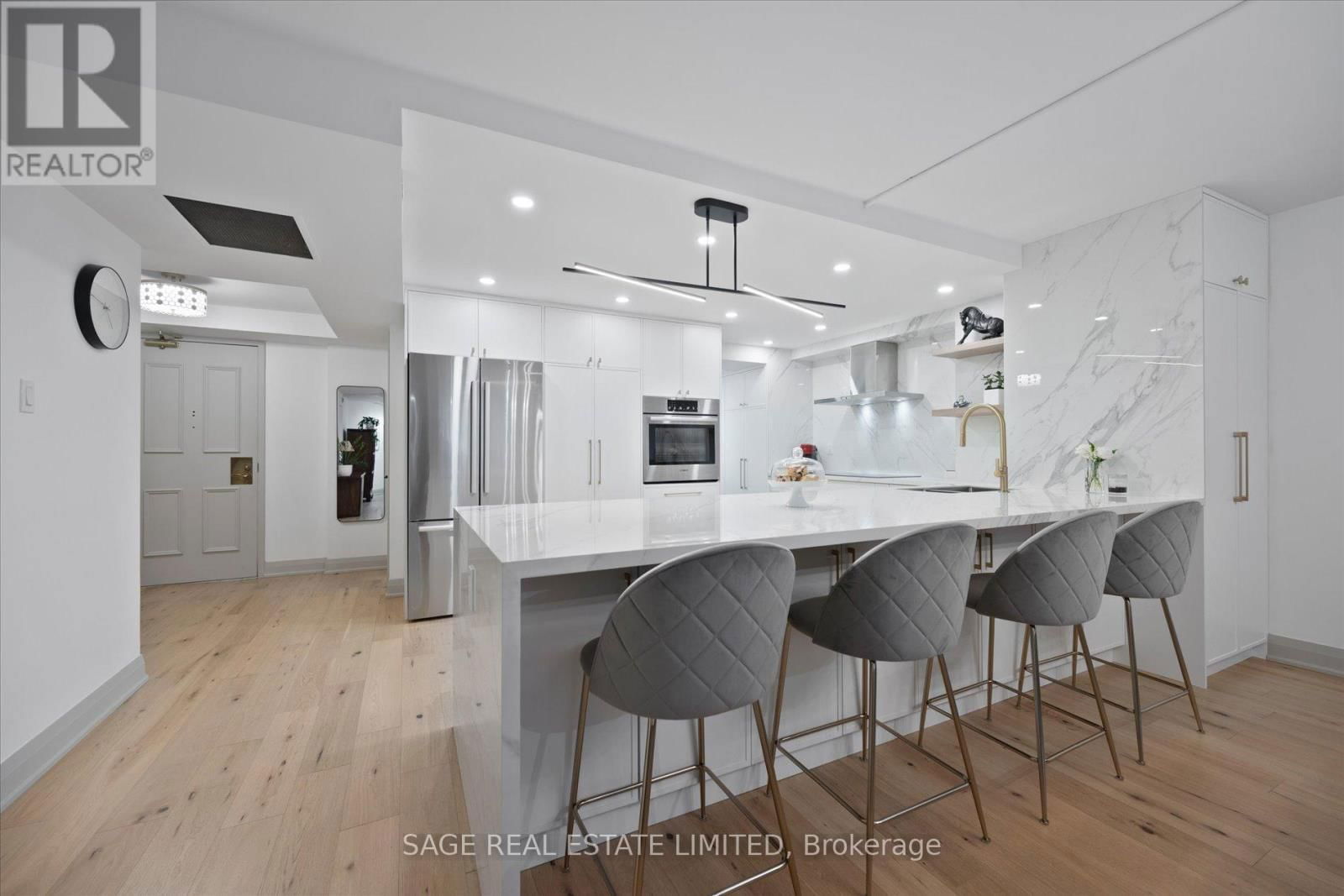 305 - 160 FREDERICK STREET Image 1