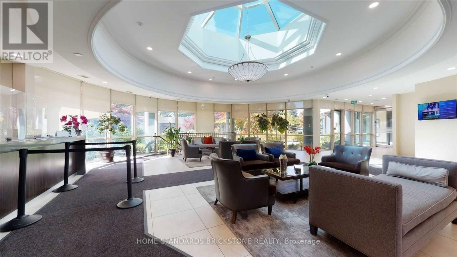 2301 - 28 HARRISON GARDEN BOULEVARD Image 14