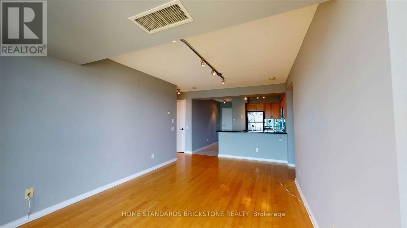 2301 - 28 HARRISON GARDEN BOULEVARD Image 4