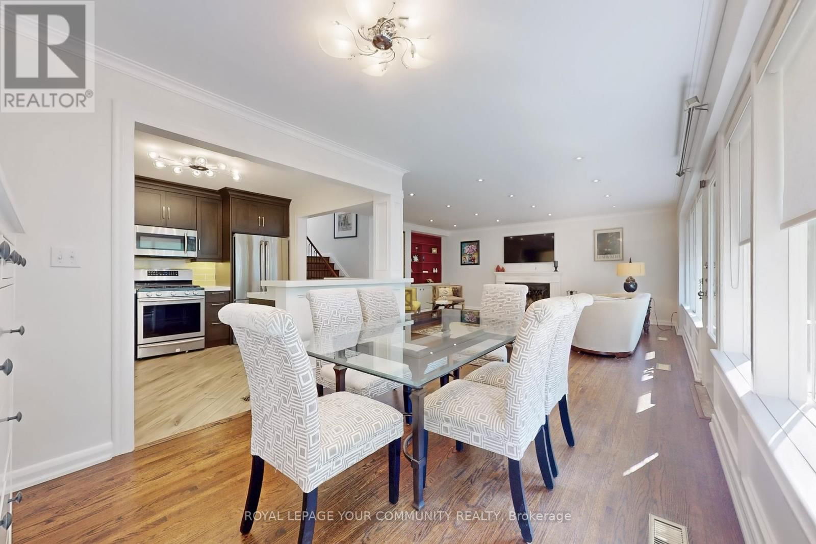 118 BETTY ANN DRIVE Image 14