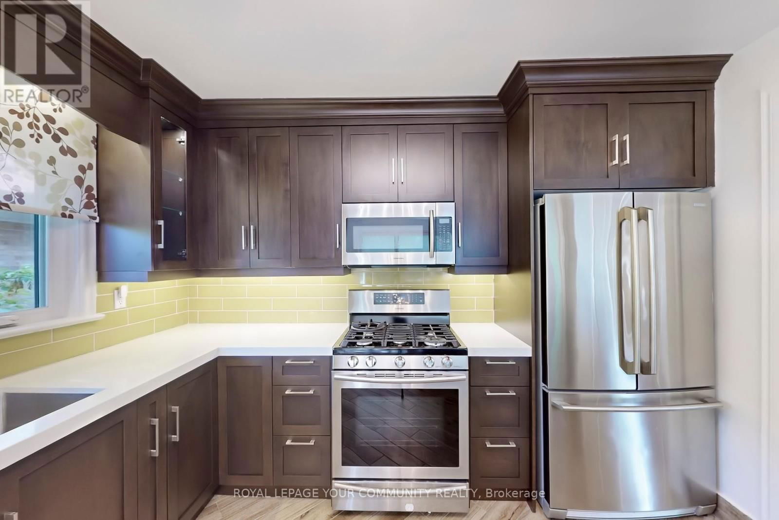 118 BETTY ANN DRIVE Image 17