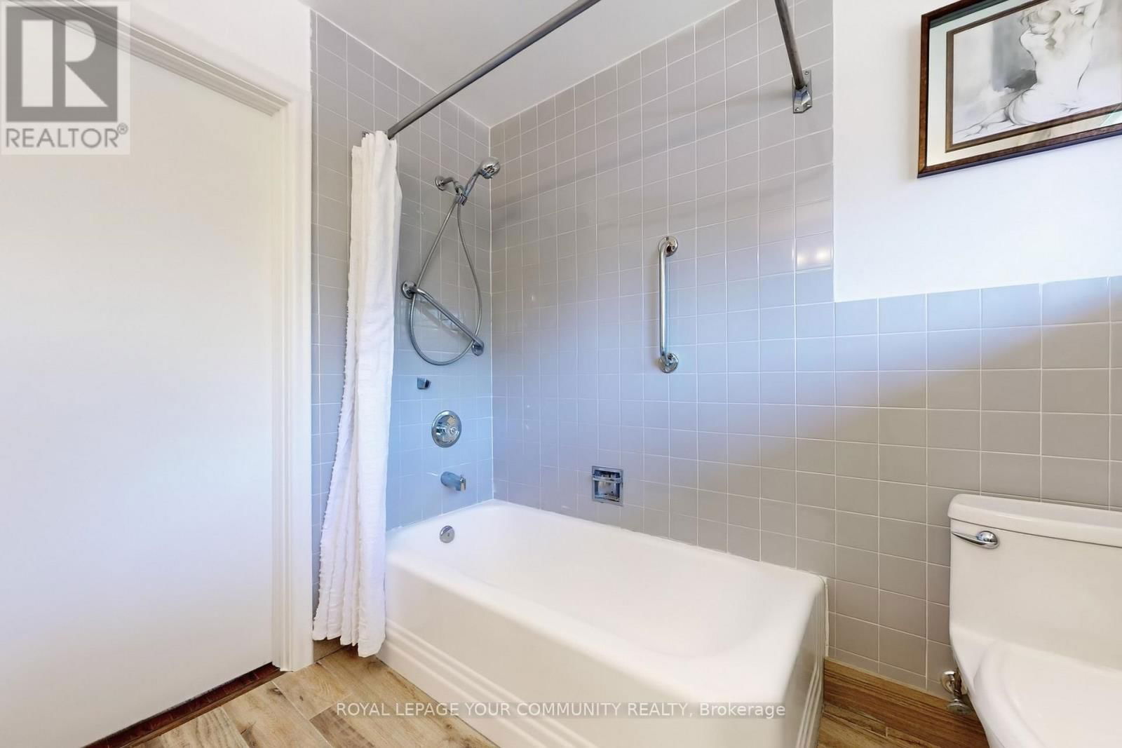 118 BETTY ANN DRIVE Image 36