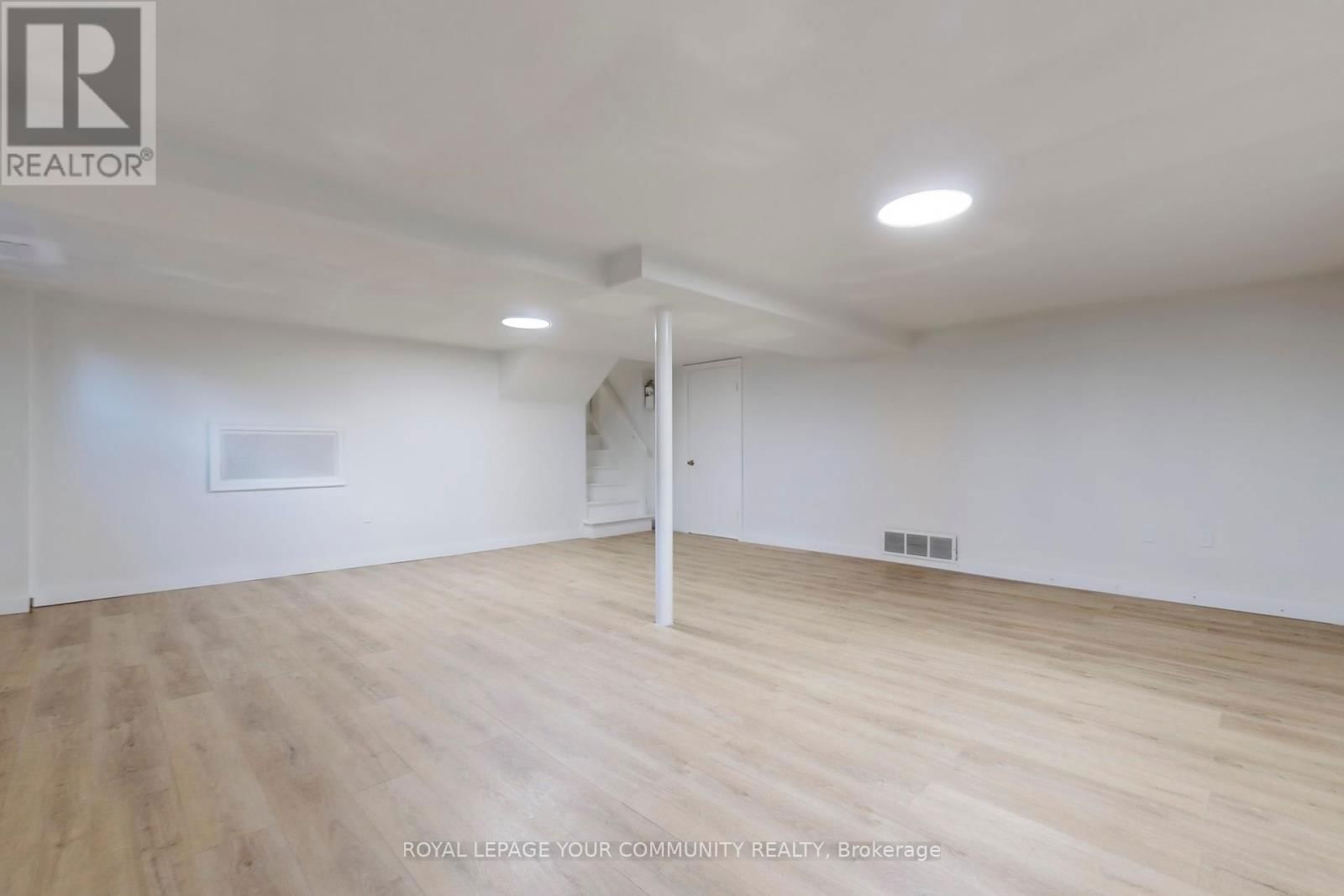 118 BETTY ANN DRIVE Image 38
