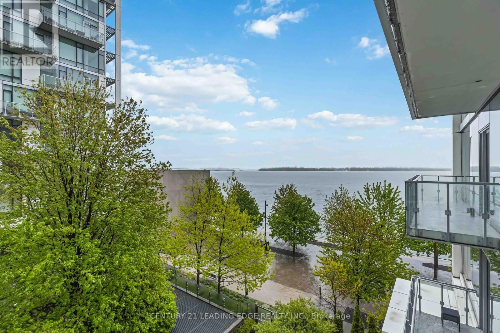 415 - 39 QUEENS QUAY EAST Image 42