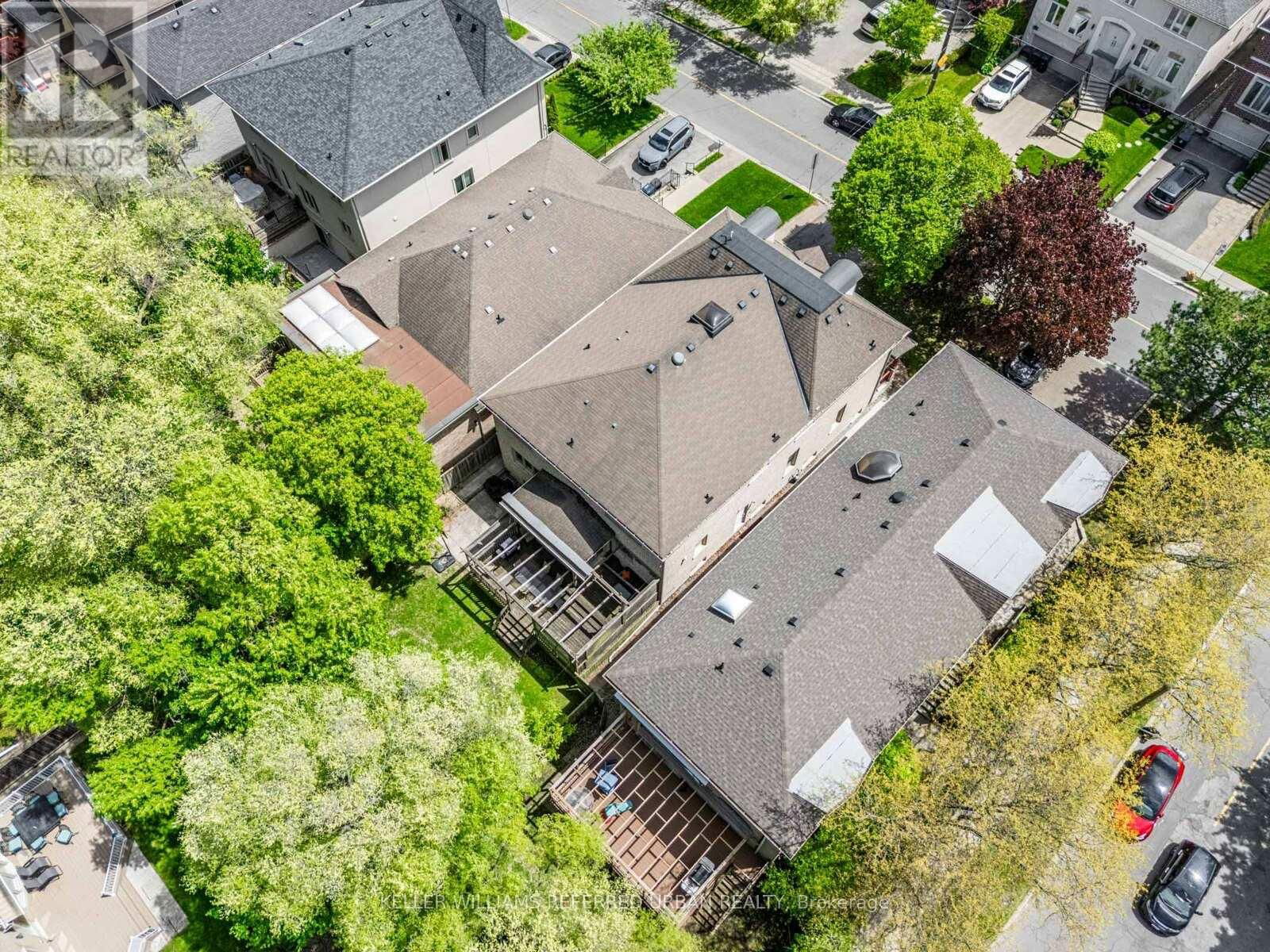 526 COLDSTREAM AVENUE Image 25