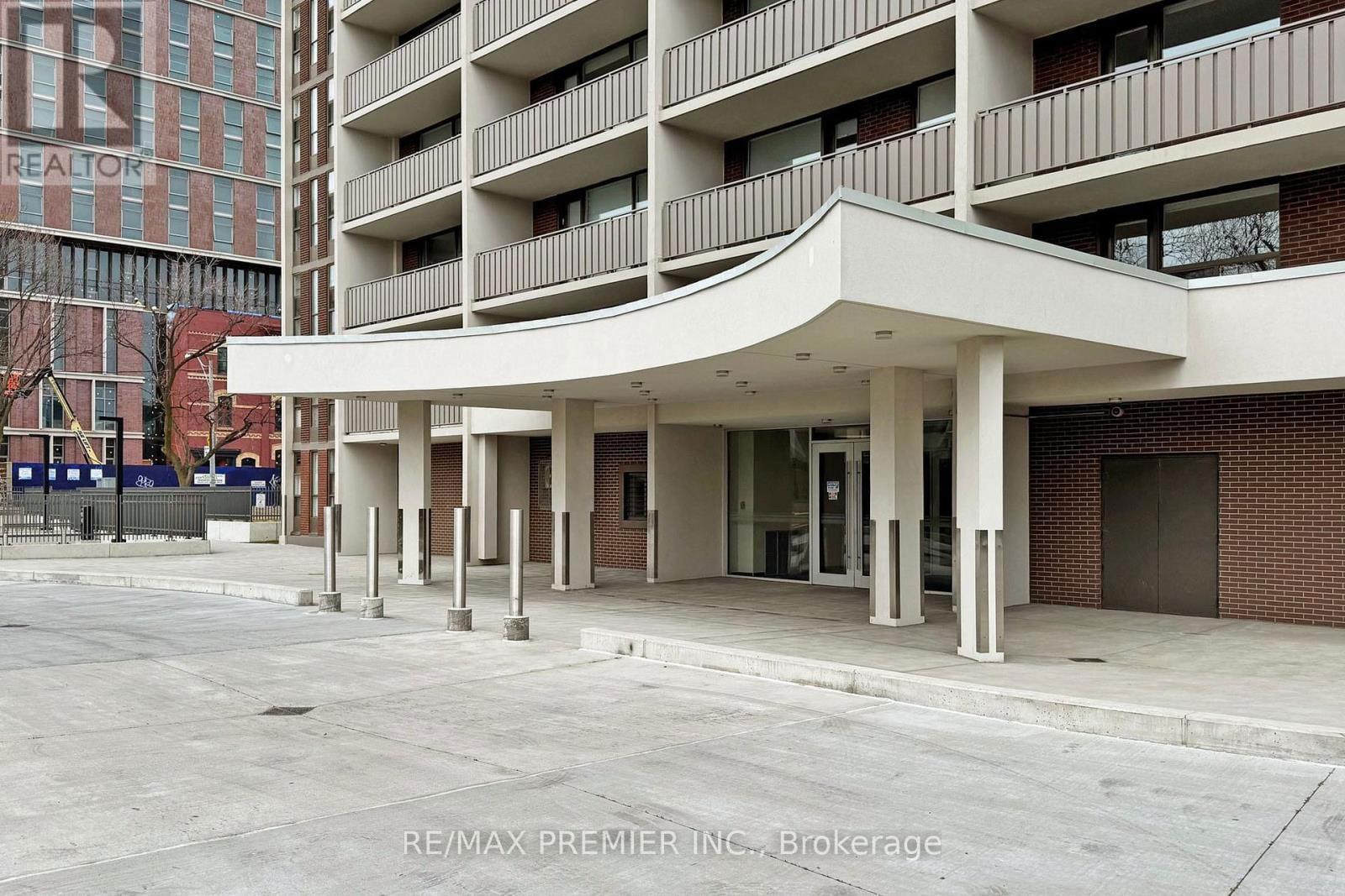 1010 - 666 SPADINA AVENUE Image 3